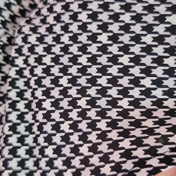 Nine West Sleeve-Slit Wrap Blouse/ L. - Picture 10 of 10